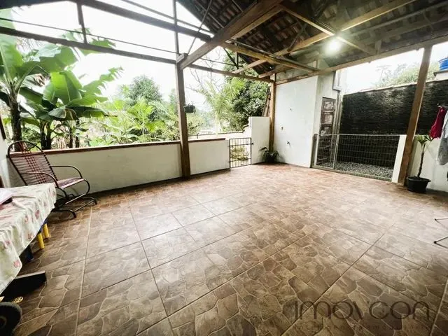 Imagem 13: Casa para Venda em Joinville, Nova Brasília, 3 Dormitórios, 2 Suítes, 2 Banheiros, 2
