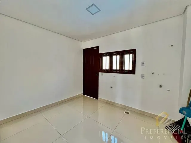 Imagem 3: Casa e Sobrado de 3 Dormitórios À Venda - Osório