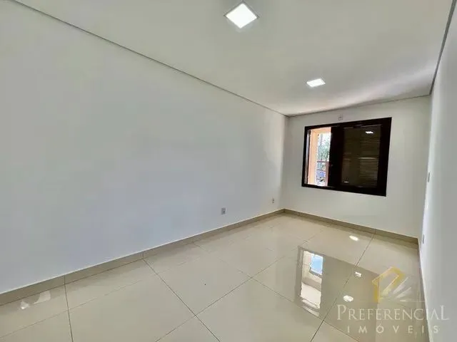 Imagem 5: Casa e Sobrado de 3 Dormitórios À Venda - Osório