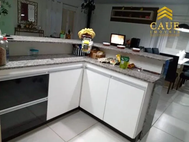 Imagem 14: Casa com 4 Dormitórios e 2 Suítes