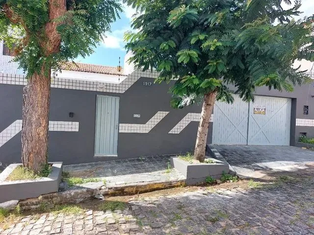 Imagem: Casa para Aluguel com 300 Metros Quadrados