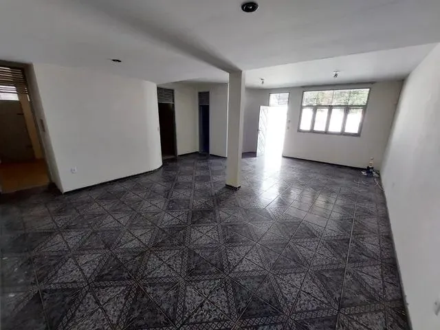 Imagem 7: Casa para Aluguel com 300 Metros Quadrados com 3 Quartos em Potilandia - Natal - Rio Grand