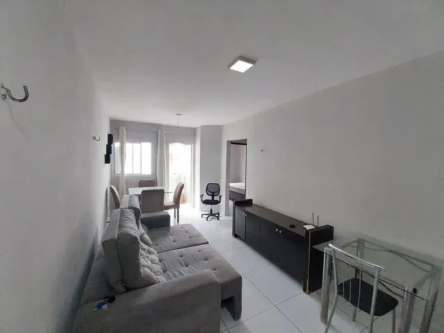 Imagem 1: Apartamento para Aluguel com 58 Metros Quadrados com 2 Quartos, Mobiliado, Bancários