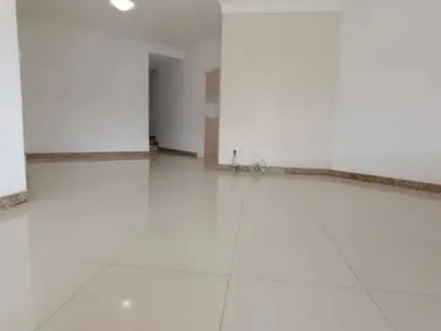 Imagem 8: Casa com 200M², 4/4 Sendo 2 Suíte no Parque Jóquei - Lauro de Freitas - Ba