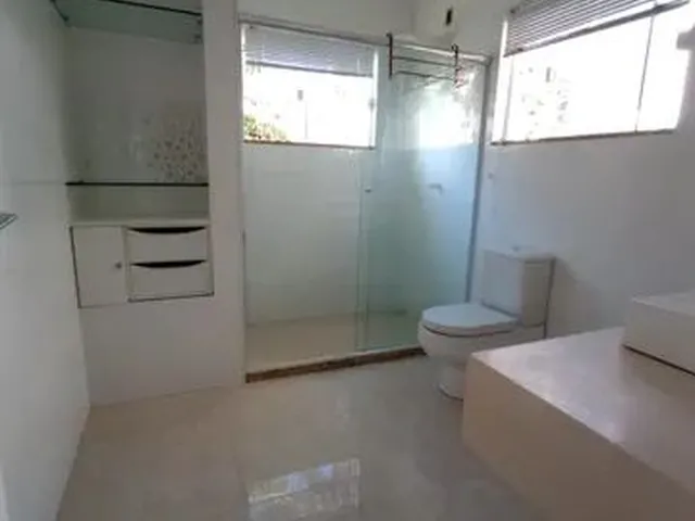 Imagem 11: Casa com 200M², 4/4 Sendo 2 Suíte no Parque Jóquei - Lauro de Freitas - Ba