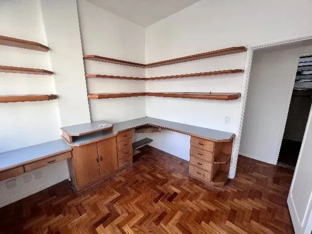 Imagem 9: Alugo Excelente Apartamento 3 Quartos