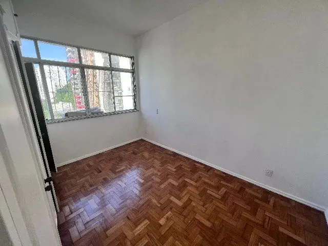 Imagem 12: Alugo Excelente Apartamento 3 Quartos