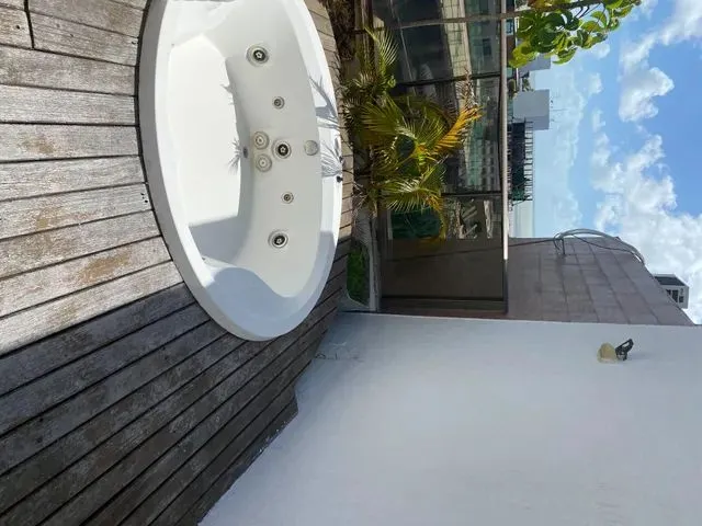 Imagem 15: Alugo Linda Cobertura a Beira Mar do Cabo Branco, com 2 Quartos, Mobiliada