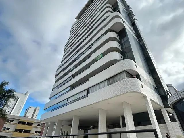 Imagem: O apartamento possui 4 Dormitórios, 3 Suítes, 5