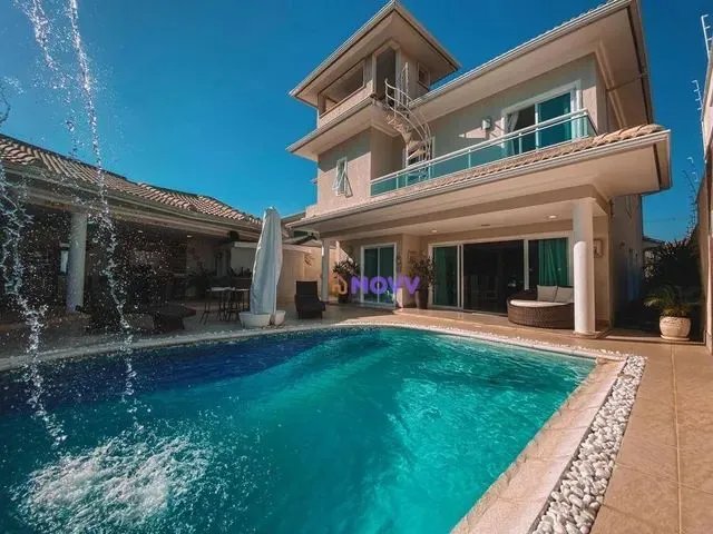 Imagem: Casa de Alto Padrão para Venda em Camboinhas