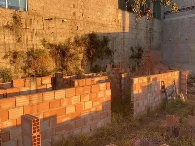 Imagem: Lote 360 Metros Quadrado