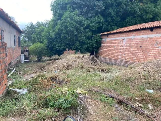 Imagem: O terreno possui 306m² de Área e está localizado em