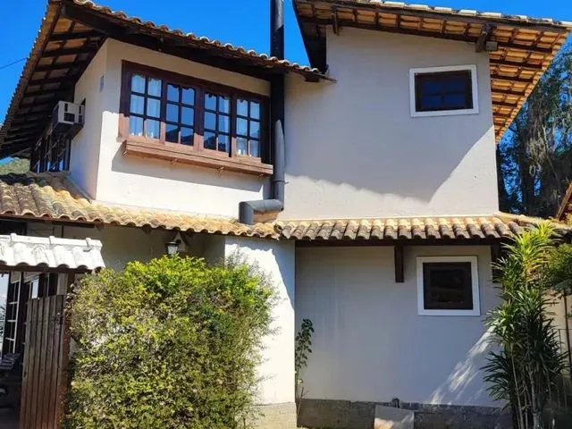 Imagem 1: Casa em Condomínio para Venda em Teresópolis, Albuquerque, 4 Dormitórios, 2 Suítes, 4
