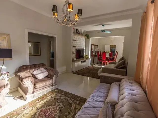 Imagem: Casa À Venda - Taquara, 4 Quartos, 378