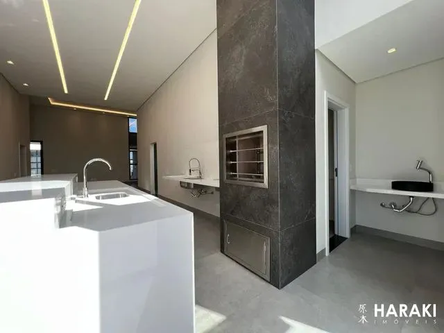 Imagem 10: Casa em Condomínio para Venda em Maringá, Parque Industrial, 3 Dormitórios, 3 Suítes