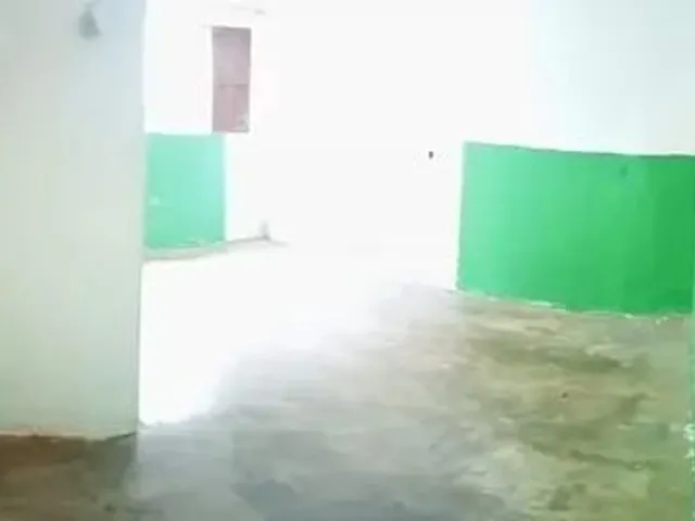 Imagem: A casa possui 4 Dormitórios, 4 Banheiros, 2 Vagas na