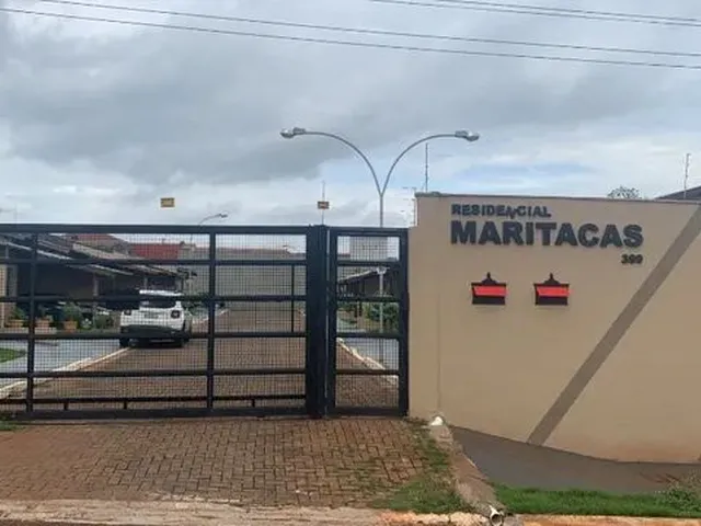 Imagem 1: Casa Geminada Dentro de Condominio Fechado