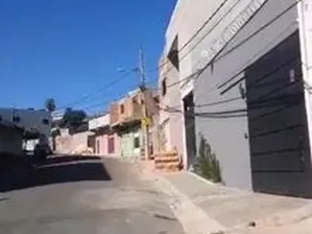 Imagem: Vende-Se Esta Excelente Casa em Betim