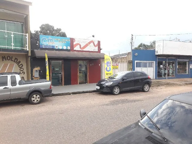 Imagem: Casa com Ponto Comercial, Rua Tancredo