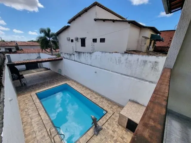 Imagem: Casa com Picisna na Messejana