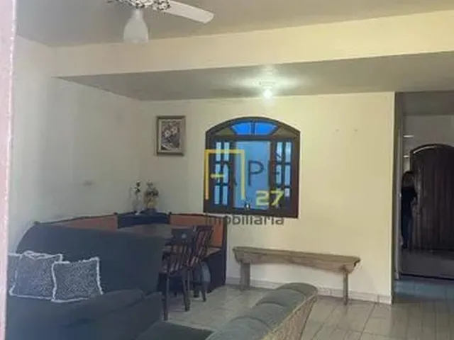 Imagem: Sobrado com 4 Dormitórios para Alugar