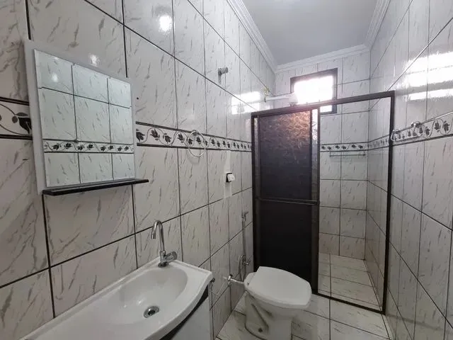 Imagem 2: Alugo Rápido Sem Fiador Casa Três Quartos - Próximo Ao Catuai