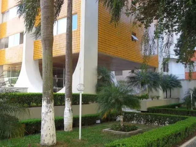 Imagem: Apartamento com 4 Dormitórios de Fácil