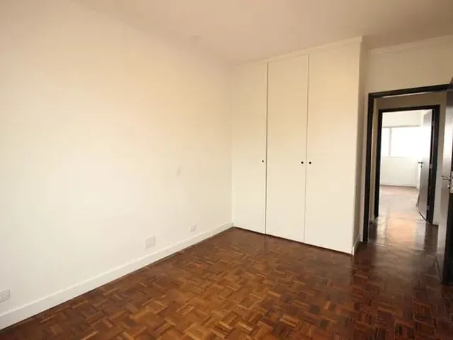 Imagem 14: Apartamento com 4 Dormitórios de Fácil Acesso com Apla Planta