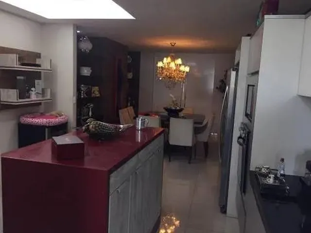 Imagem: Condomínio Barão da Villa. 4 Suites Sendo
