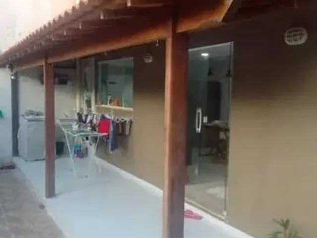 Imagem: Casa com 3 Quartos na Sacramenta