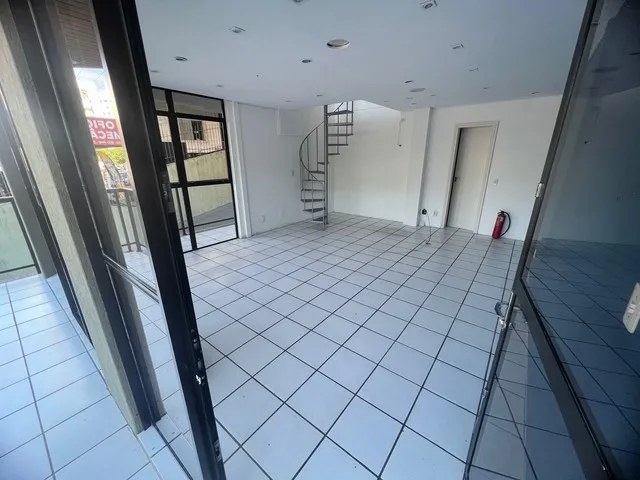 Imagem 8: Alugo - Loja Comercial Térrea Centro( 47M2