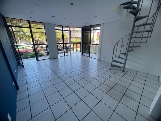 Imagem 2: Alugo - Loja Comercial Térrea Centro( 47M2