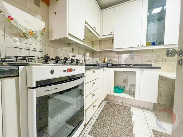 Imagem 9: Apartamento com 3 Dormitórios, Sendo 1 Suíte em Carvoeira - Florianópolis - Sc