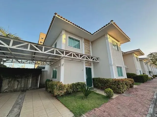 Imagem: Casa de Condomínio para Venda com 220 Metros