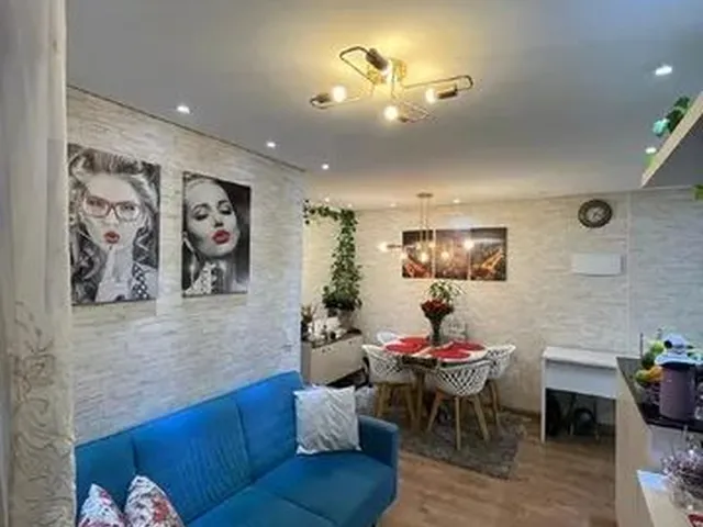 Imagem: O apartamento possui 2 Dormitórios, 1 Suíte, 2 Banheiros,