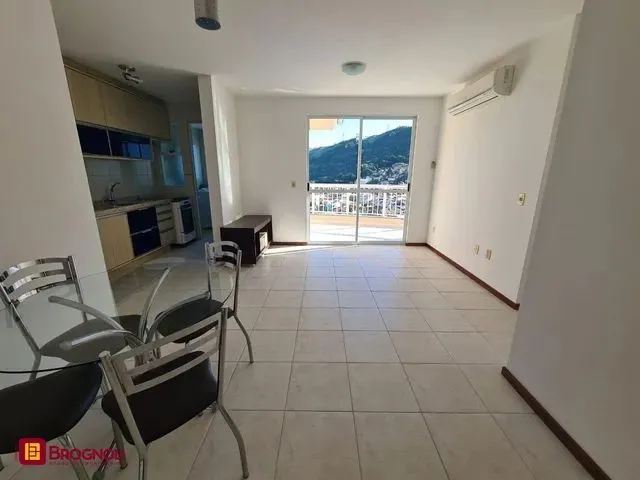 Imagem 2: Cobertura para Venda com 3 Quartos Suíte 2 Vagas Próximo Ao Centro de Florianópolis