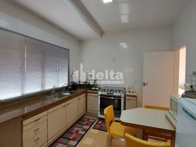 Imagem 14: Apartamento À Venda, 3 Quartos, 3 Suítes, 2 Vagas, Osvaldo Rezende - Uberlândia/Mg