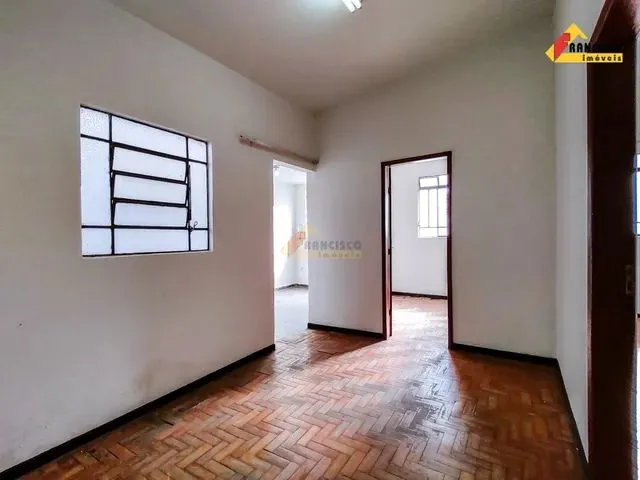 Imagem: Casa para Aluguel, 2 Quartos, Centro - Divinópolis/Mg