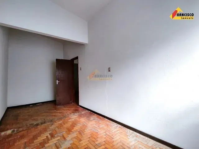 Imagem 9: Casa para Aluguel, 2 Quartos, Centro - Divinópolis/Mg
