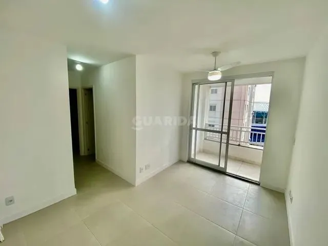 Imagem: Apartamento com Sacada e 2 Dormitórios