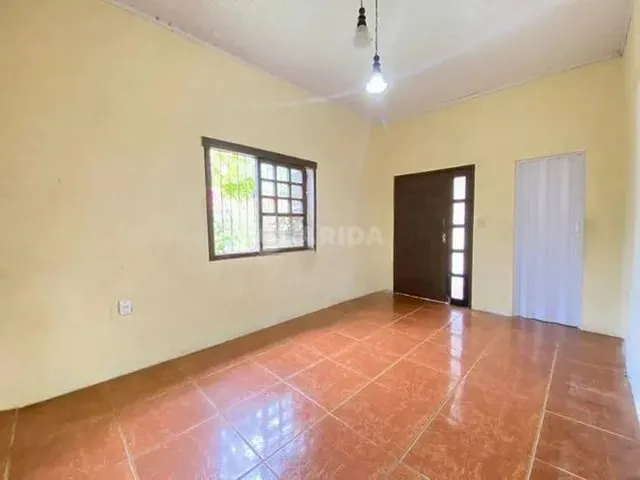 Imagem: Casa com 3 Dormitórios para Alugar no Bairro