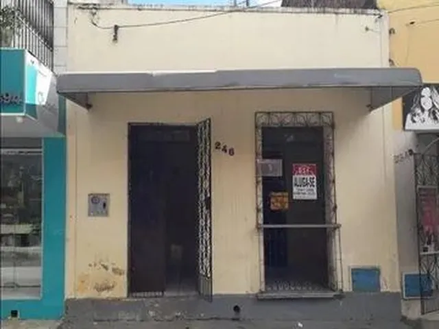 Imagem 1: Casa com 1 Dormitório para Alugar, 75 M² por R$ 2.000,00 - Centro - Maranguape/Ce