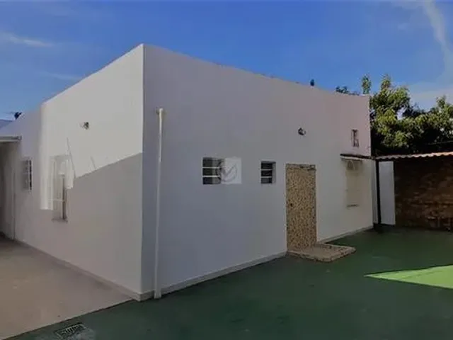 Imagem: Casa para Aluguel, 3 Quartos, 2 Suítes