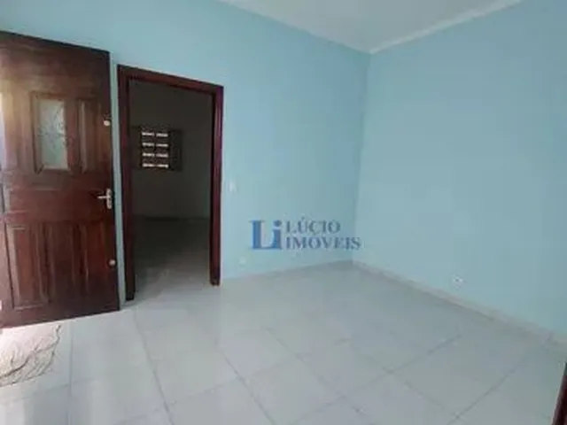 Imagem: Casa com 1 Dormitório para Alugar por R$