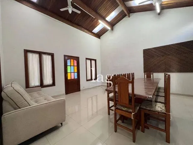 Imagem: Casa com 3 Dormitórios para Alugar, 191