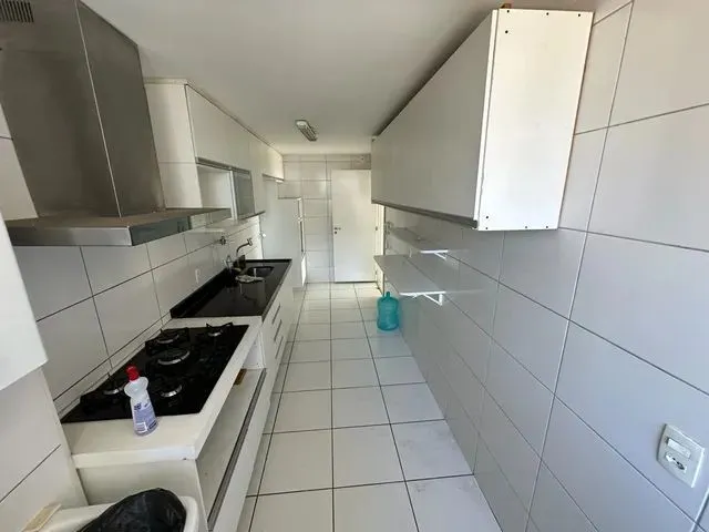 Imagem 2: Apartamento para Locação em Nova Iguaçu, Centro, 4 Dormitórios, 4 Suítes, 2