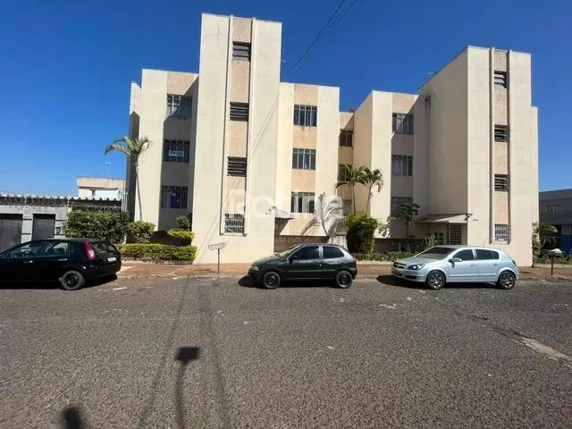 Imagem: Apartamento para Alugar, 3 Quartos, 1 Suíte