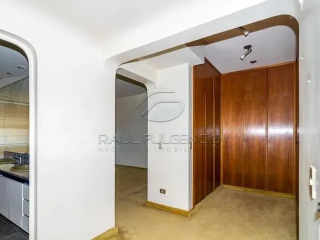 Imagem 13: Apartamento Padrão em Londrina