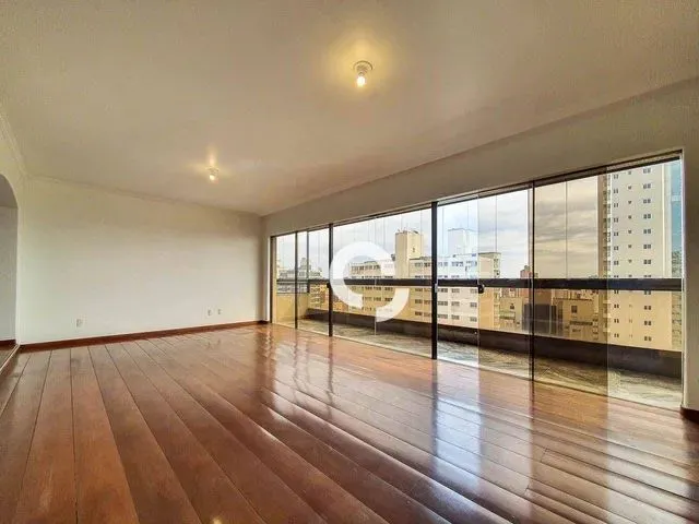 Imagem: Apartamento com 4 Dormitórios, 273 M²