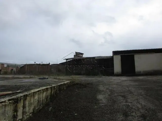 Imagem: O terreno possui 1.200m² de Área e está localizado em